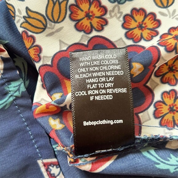 BeBop Dress Womens XL Navy Floral Medallion Shift Knee Length 3/4 Sleeve - Picture 4 of 8